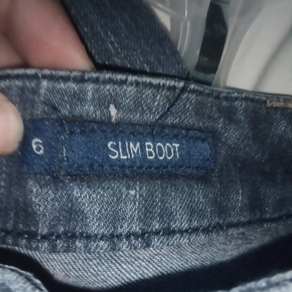 Seven7 Jeans - Picture 8 of 8